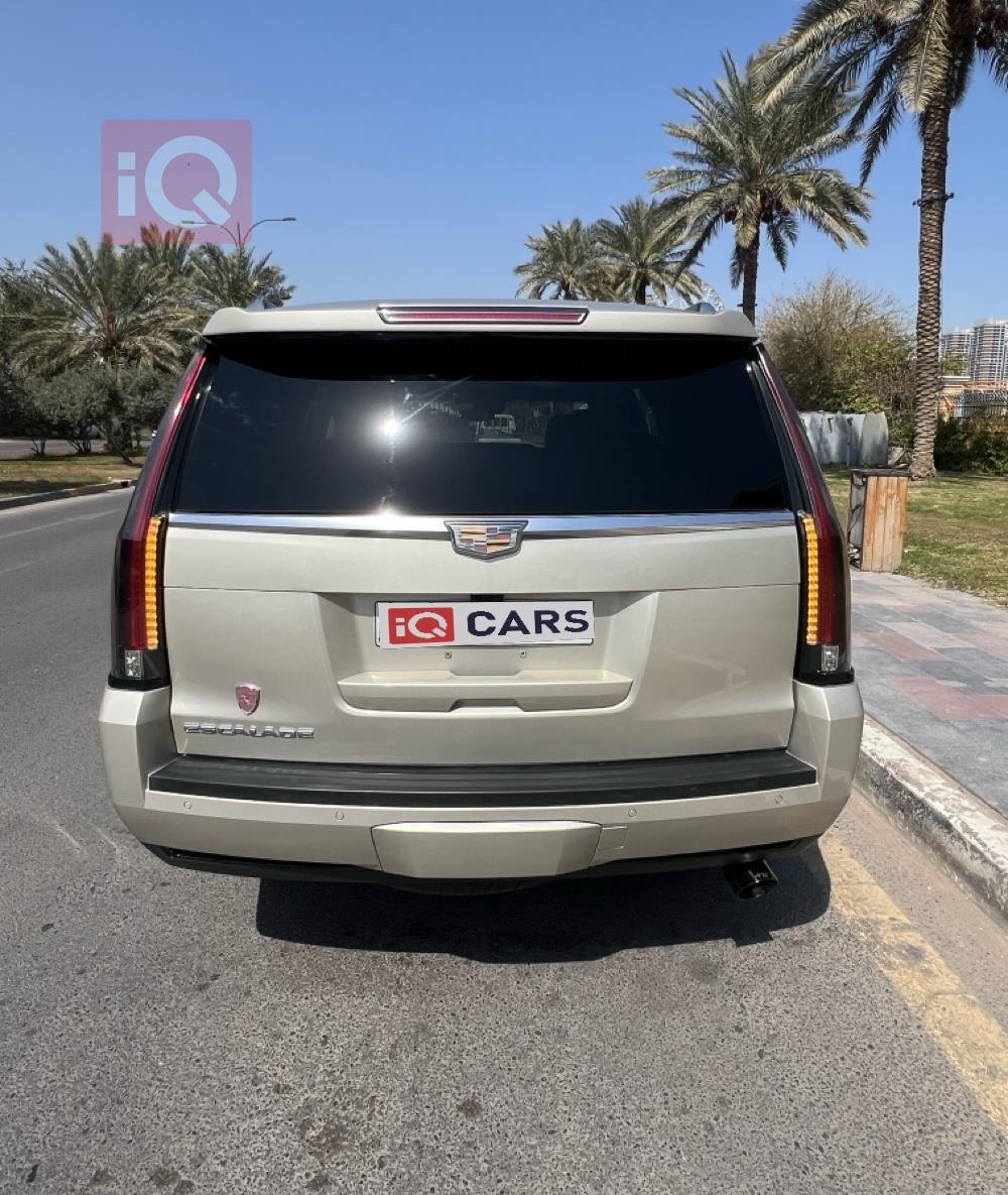 كاديلاك اسكاليد